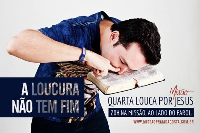 Em foto na internet, pastor ‘cheira’ Bíblia e gera polêmica Pastor Lucinho, da Igreja da Lagoinha, f