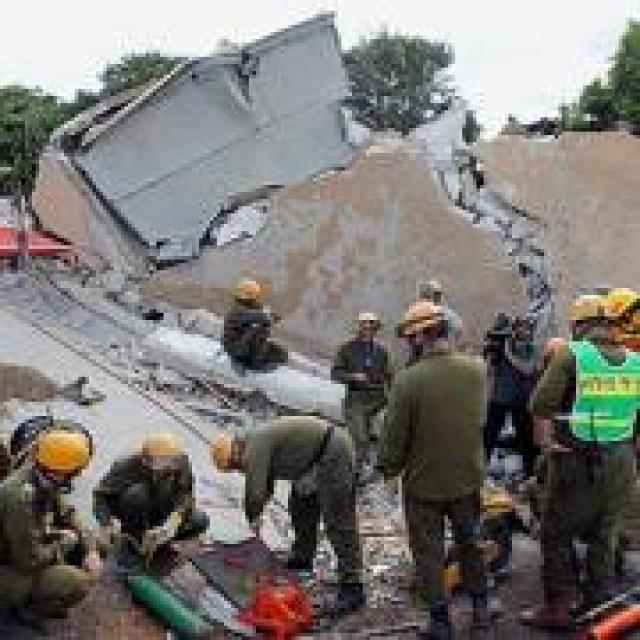 O Povo de Israel exercita alerta nacional