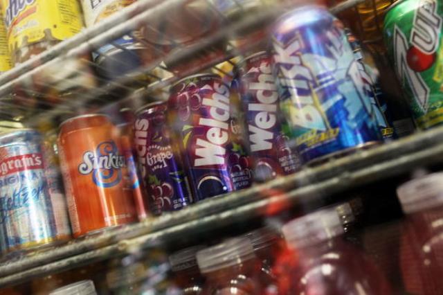 Sucos e refrigerantes podem matar 184 mil pessoas por ano