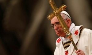 Papa Francisco anuncia que fará reforma na Igreja Católica