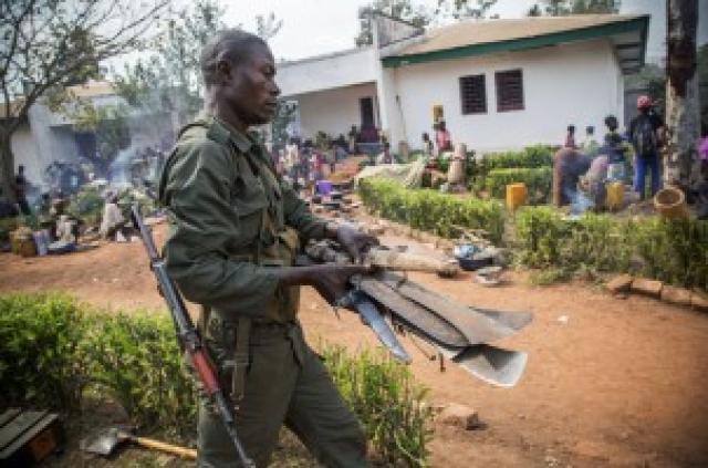 400 mortos durante conflitos armados de cristãos e muçulmanos