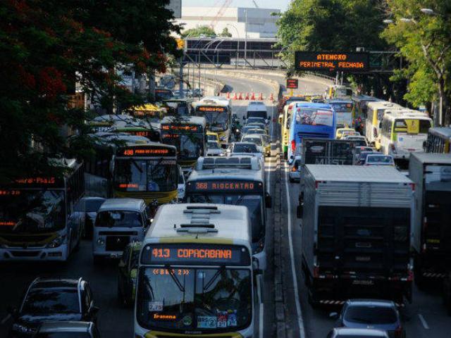 Como o Rio conseguiu a proeza de ter trânsito pior que de SP