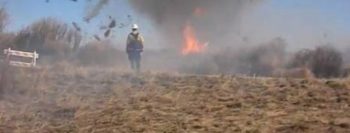 Fenômeno climático raro cria tornado de fogo nos Estados Unidos; veja vídeo