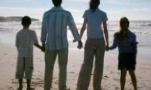 Enquete da Câmara mostra que maioria da população entende que família é formada por Enquete da Câmara mostra que maioria da população entende que família é formada por