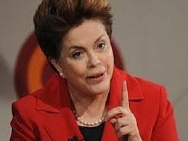 Privilegiar o pequeno negócio é estratégico para o desenvolvimento do país, afirma Dilma