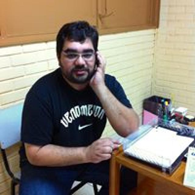 O professor Antonio Kubitschek afirma que a pergunta sobre Valesca Popozuda aplicada numa escola de