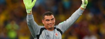 Goleiro da Colômbia comemora recorde de jogador mais velho da Copa do Mundo