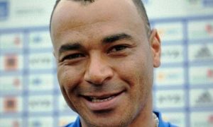 Cafu é expulso do vestiário da seleção por ordem do Presidente da CBF