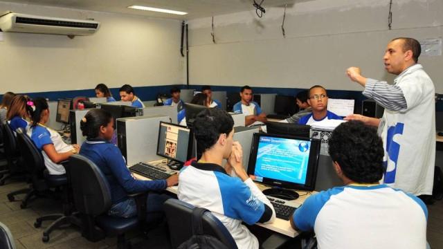 Senai-RJ inscreve para 3.545 vagas em cursos técnicos gratuitos