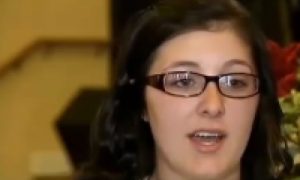 Adolescente cristã é suspensa de escola por dizer Deus te abençoe a colega Adolescente cristã é suspensa de escola por dizer Deus te abençoe a colega