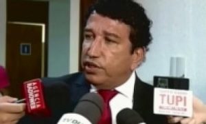 Senador Magno Malta diz que há conspiração de ativistas pró-maconha para legalizar a droga; Assista