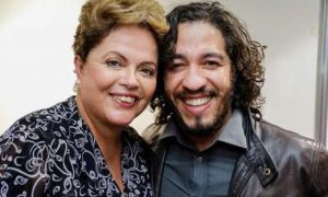 Dilma diz que Jean Wyllys será representante da juventude brasileira
