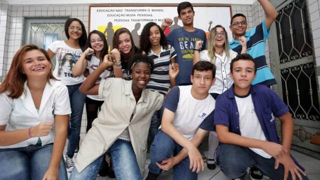 Conheça os 11 alunos da rede pública do Rio que só tiraram      notas 9 e 10 em todas as disciplinas