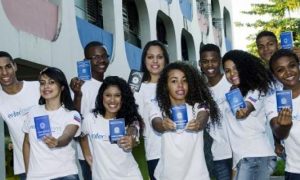 Enter Jovem abre 250 vagas para jovens que estão em busca do primeiro emprego Enter Jovem abre 250 vagas para jovens que estão em busca do primeiro emprego