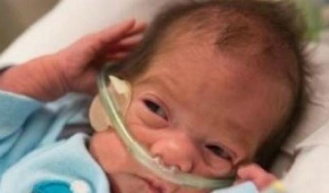 Bebê nasce 54 dias após sua mãe ter sido declarada morta