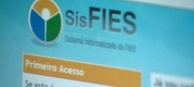 178 mil alunos tentaram contrato do Fies, mas não conseguiram, diz MEC