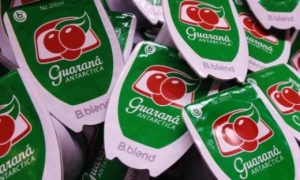 Ambev passa Coca e anuncia cápsula de guaraná Antarctica para fazer em casa Ambev passa Coca e anuncia cápsula de guaraná Antarctica para fazer em casa