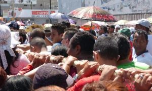 De cada 10 brasileiros, 8 dizem ser religiosos, diz pesquisa internacional De cada 10 brasileiros, 8 dizem ser religiosos, diz pesquisa internacional