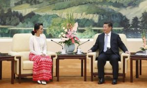 Presidente chinês recebe a Nobel da Paz Aung San Suu Kyi em Pequim
