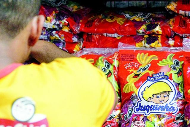 Bala Juquinha volta e Rio receberá 50 toneladas por mês