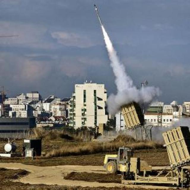 HAMAS DISPARA CONTRA ISRAEL AO MESMO TEMPO EM QUE O MUNDO COMEMORA ACORDO COM IRAN