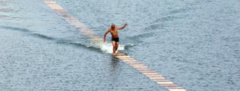 Monge bate próprio recorde mundial ao correr 125 metros sobre a água