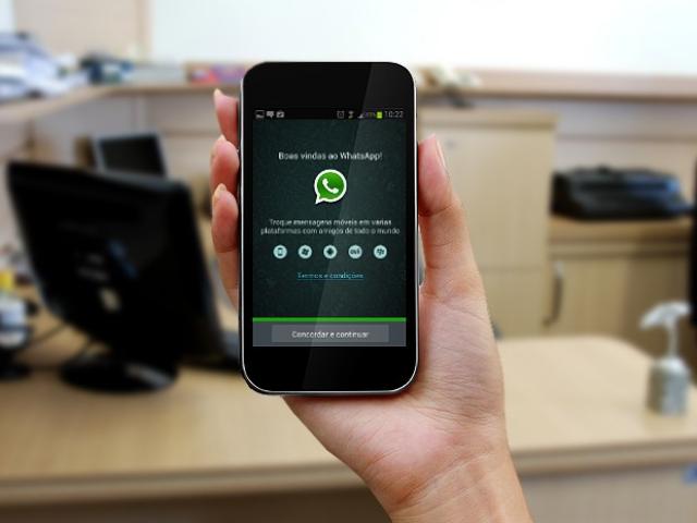 WhatsApp chega a 900 milhões de usuários