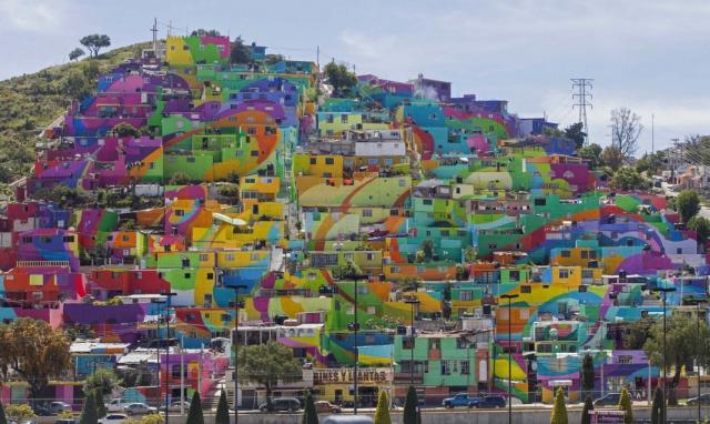 Grafiteiros pintam quebrada inteira no México e violência na região diminui