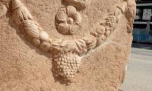 Sarcófagos de 1800 anos descobertas em canteiro de obras em ISRAEL