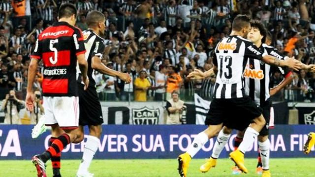 Flamengo chega a quatro gols contra no Brasileirão e lidera quesito negativo