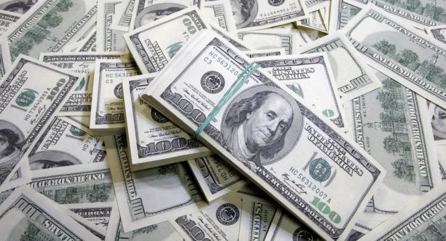 Alta do dólar bate todos os recordes, mesmo com intervenções do Banco Central