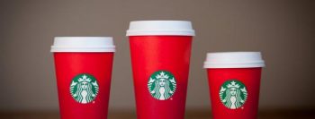 Copo natalino do Starbucks gera revolta em alguns cristãos