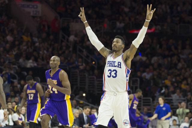 Philadelphia 76ers bate o Lakers e vence a primeira na temporada da NBA