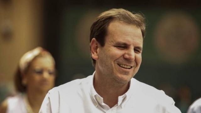 Eduardo Paes decreta ponto facultativo nos dias 5, 8 e 10 de fevereiro no Rio de Janeiro
