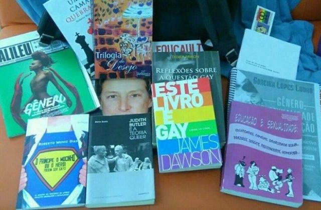Escritor leva tema de gênero para escolas públicas