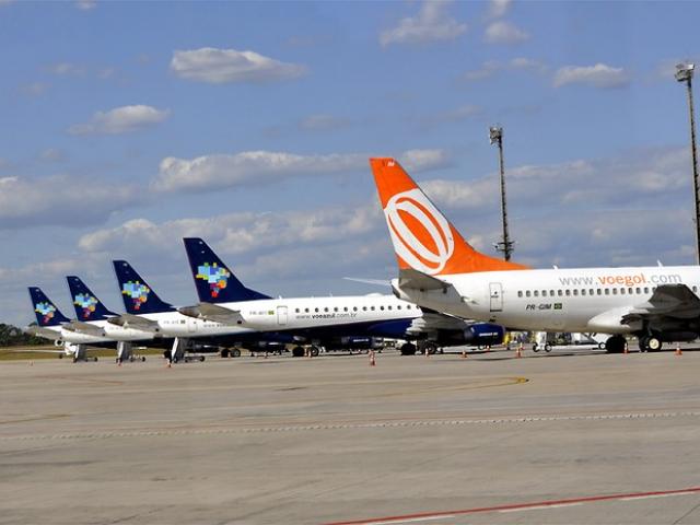 Governo autoriza maior participação de capital estrangeiro nas aéreas