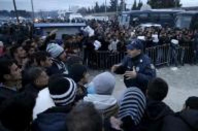 Conselho Europeu pede que imigrantes parem de ir à Europa