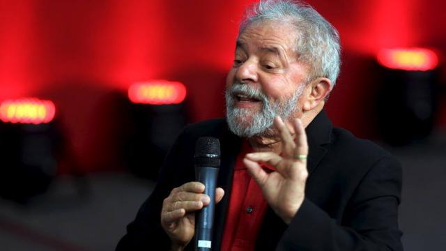 PT pressiona Lula a aceitar ministério e “escapar” de Moro