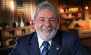 Para tentar se safar, Lula e o PT ressuscitam o fantasma da Globo. Emissora reage com dureza e preci