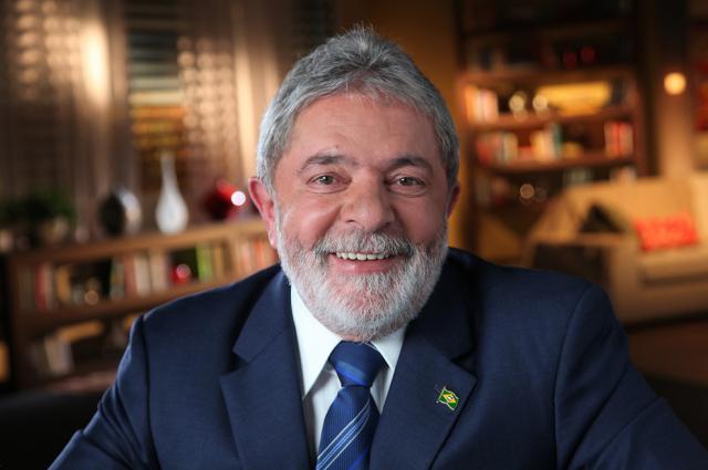 Para tentar se safar, Lula e o PT ressuscitam o fantasma da Globo. Emissora reage com dureza e preci
