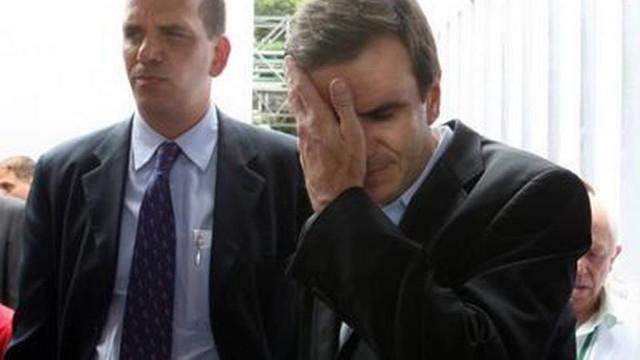 Eduardo Paes fica irritado com atendimento ao filho no Lourenço Jorge