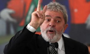 PT dá um golpe em Dilma e nomeia Lula ministro