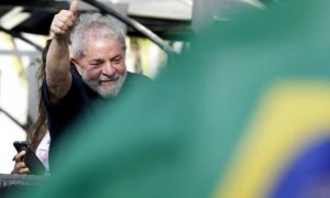 Lula diz à PF que em 2018 vai ser candidato à presidência