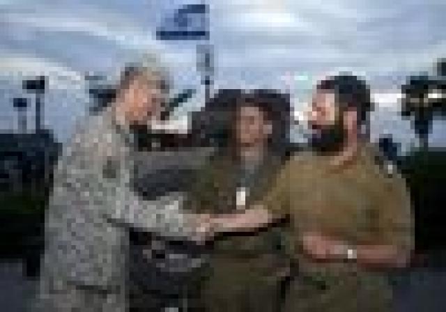 EUA e Israel fazem juntos um dos maiores exercícios militares dos últimos anos