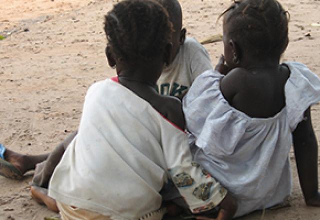 Boko Haram transforma crianças em armas, denuncia ONU