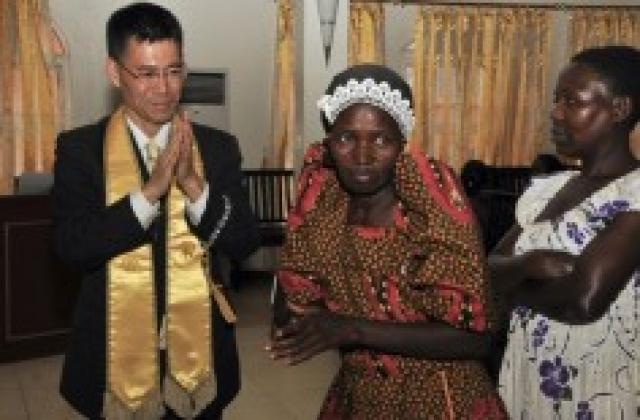 Seita japonesa cresce na África e preocupa pastores