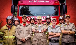 Corpo de Bombeiros do Rio de Janeiro ganham prêmio de melhor atuação no mundo