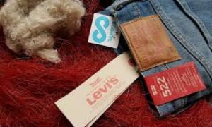 Levis anuncia calças feitas com restos de redes de pesca e carpetes