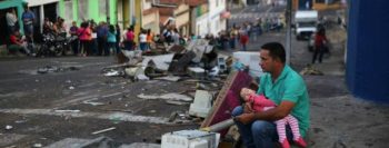 A Venezuela está à beira do colapso. Entenda.