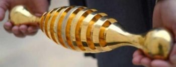 Misterioso objeto de ouro descoberto em cemitério de Israel